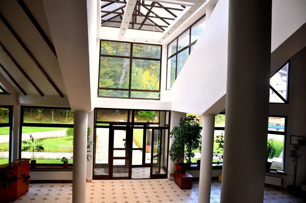 Sonyachna Polyana Hotel Exterior foto